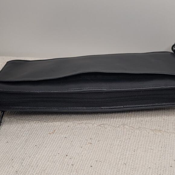 Tumi Black Leather Wristlet Wallet - Picture 5 of 7